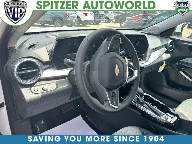 2026 Chevrolet Trax LT - Photo 18