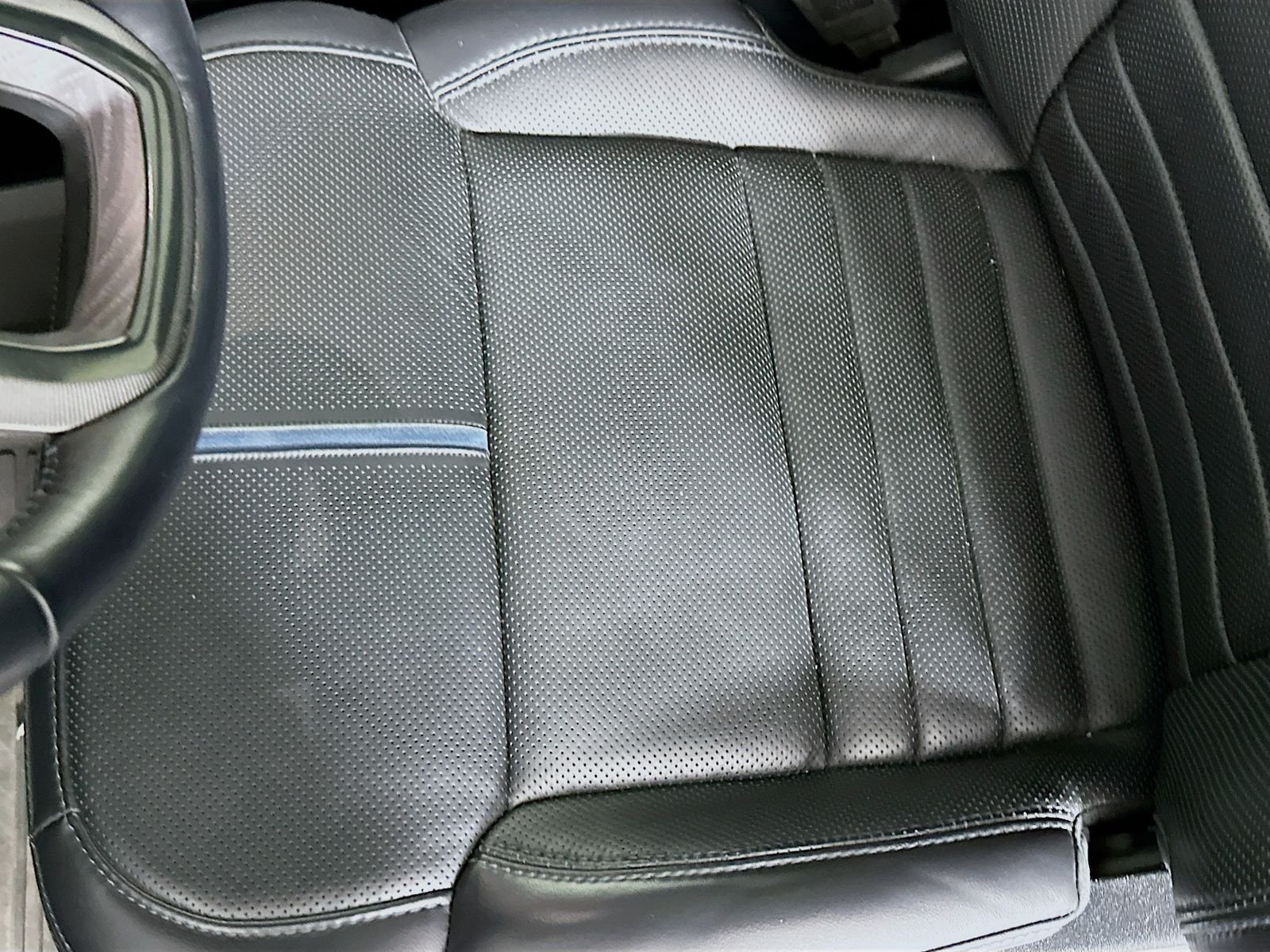 Used 2025 Gray Ford Platinum image 21
