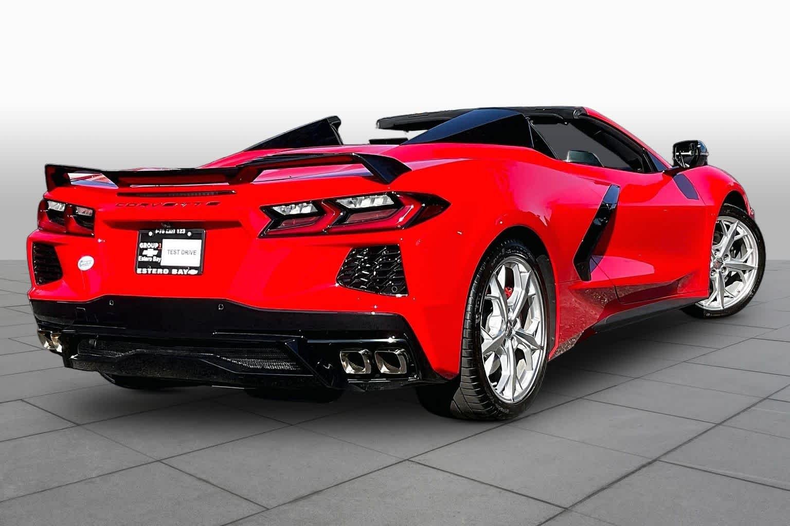 2022 Chevrolet Corvette 2LT - Photo 14