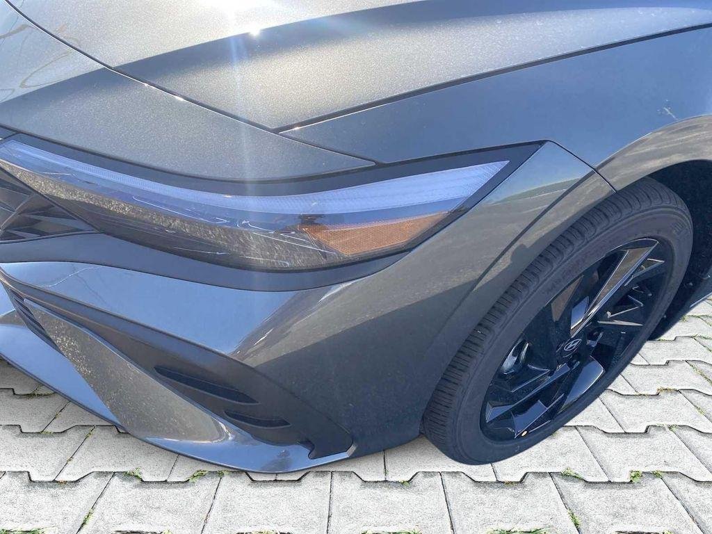 New 2026 Gray Hyundai SEL Sport image 10