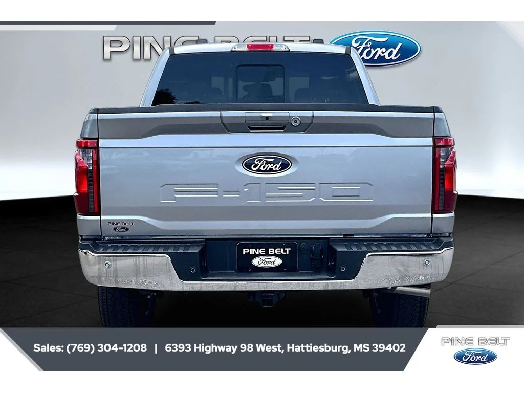 New 2026 Iconic Silver Metallic Ford XLT image 4