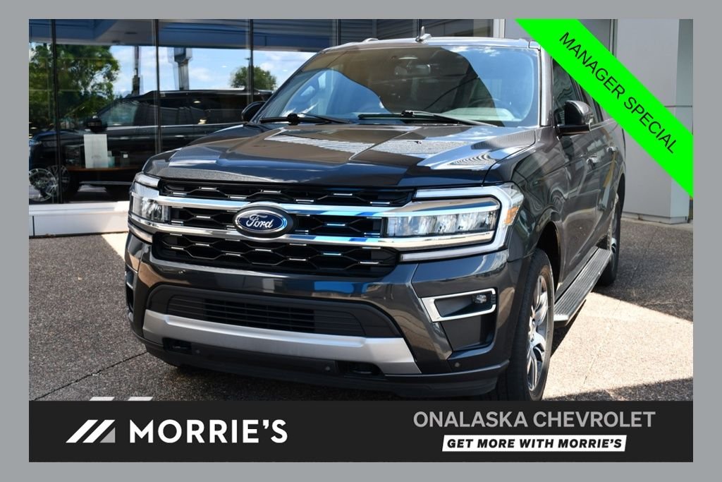 Used 2023  Ford Limited image 1