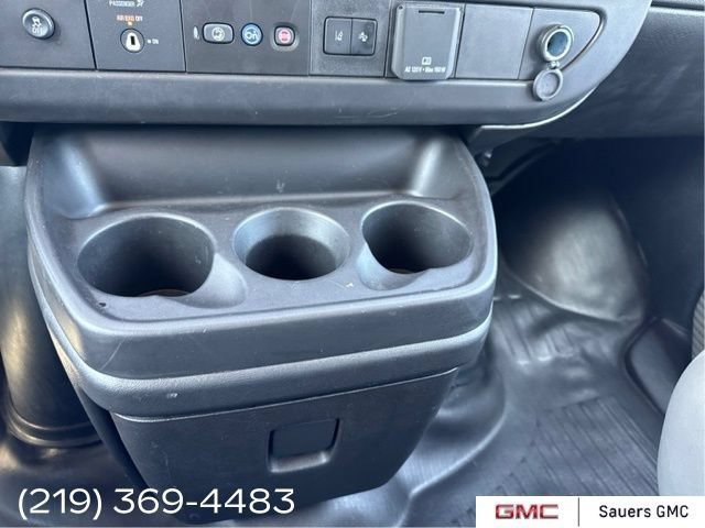 2024 Chevrolet Express Cargo Work Van - Photo 17
