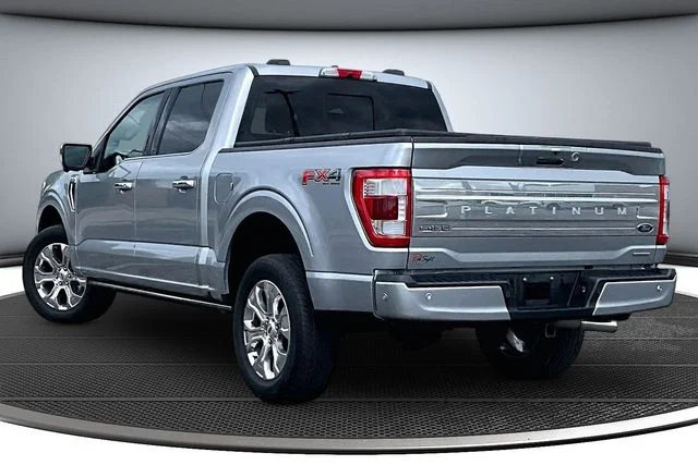 Used 2023 Silver Metallic Ford Platinum image 4