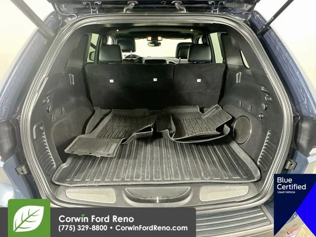 Used 2021 Pacific Blue Clearcoat Jeep Trailhawk image 29
