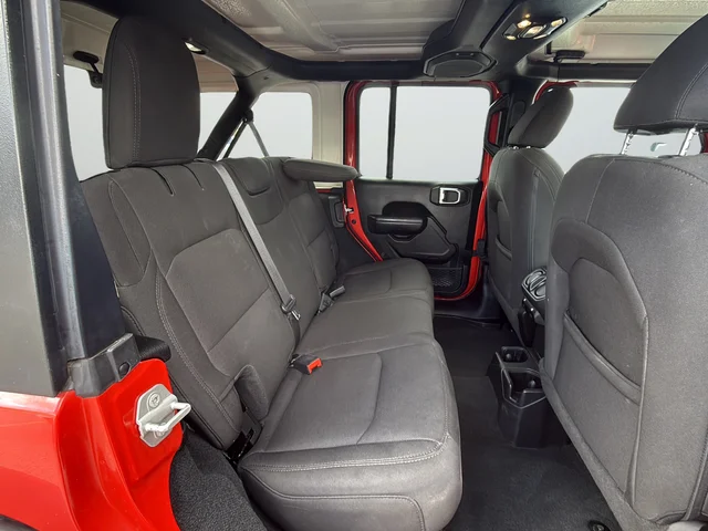 Used 2023 Red Jeep Sport S image 11