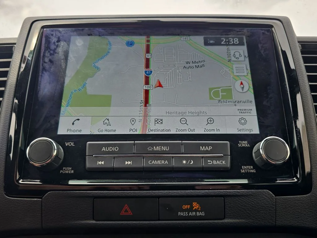Used 2022  Nissan PRO-4X image 28