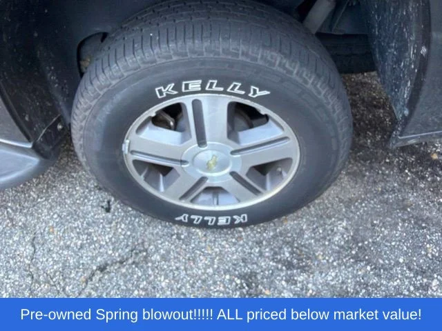 Used 2007 Gray Chevrolet LT image 9