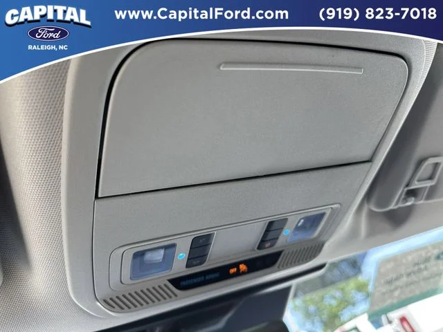 Used 2025 Green Ford Premium image 32