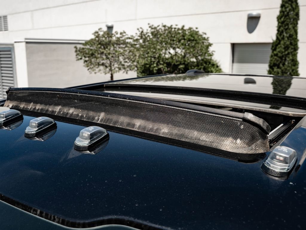 Used 2023 Agate Black Metallic Ford LARIAT image 14