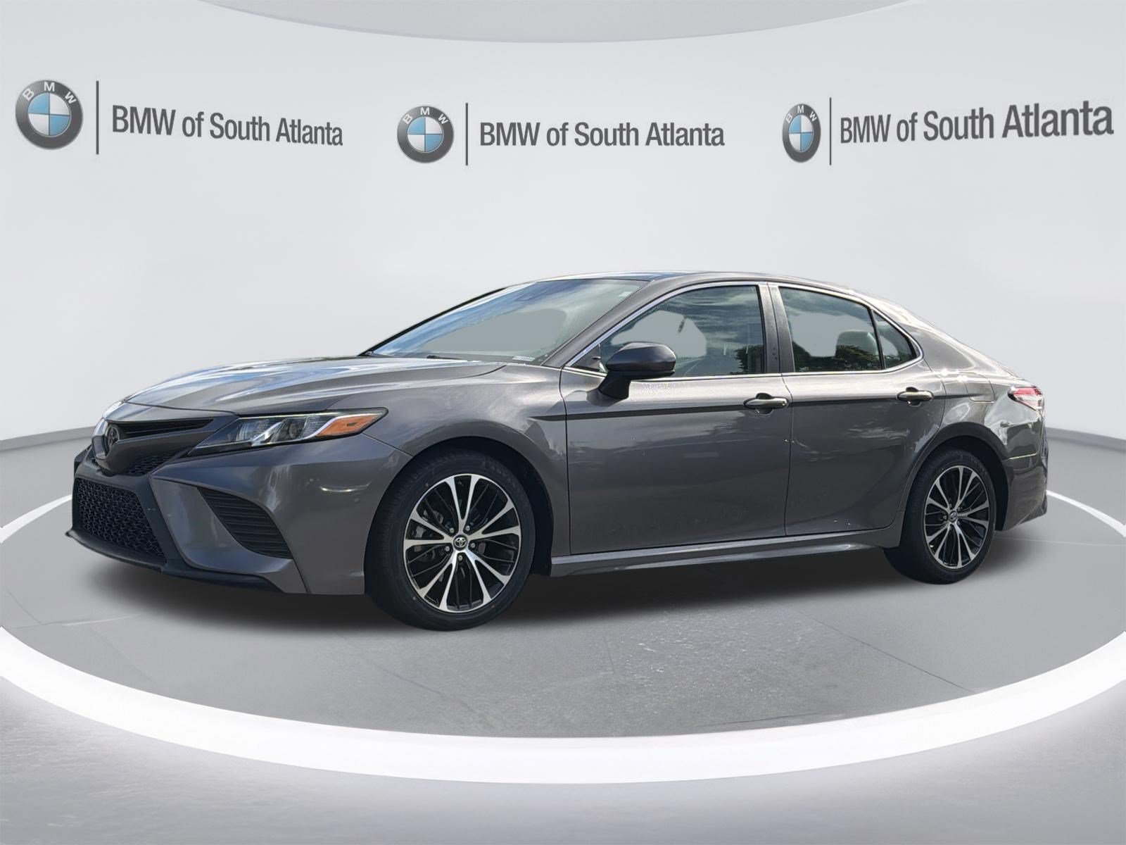 Used 2019 Predawn Gray Mica Toyota SE image 18