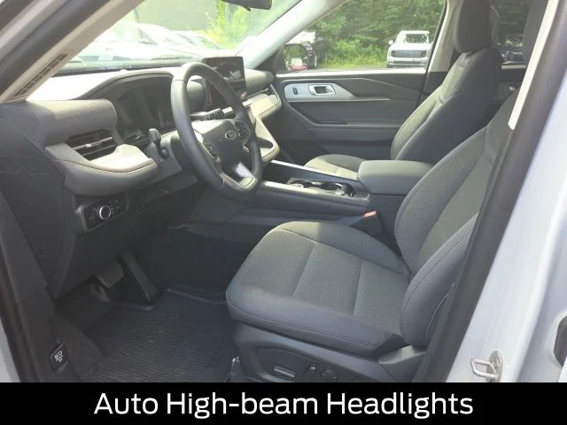 New 2026 Space White Metallic Ford Active image 16