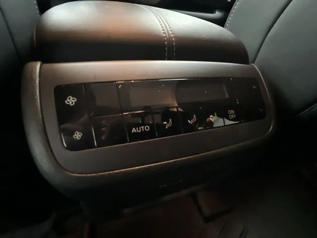 2024 Nissan Pathfinder SL - Photo 21
