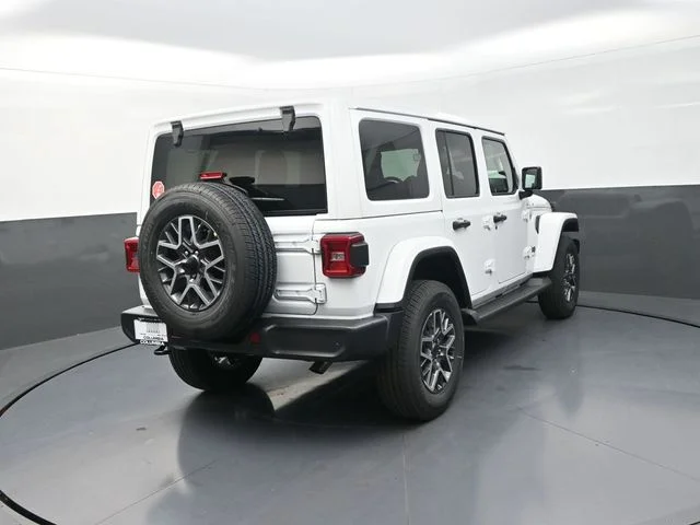 New 2026 Bright White Clear-Coat Exterior Paint Jeep Sahara image 9