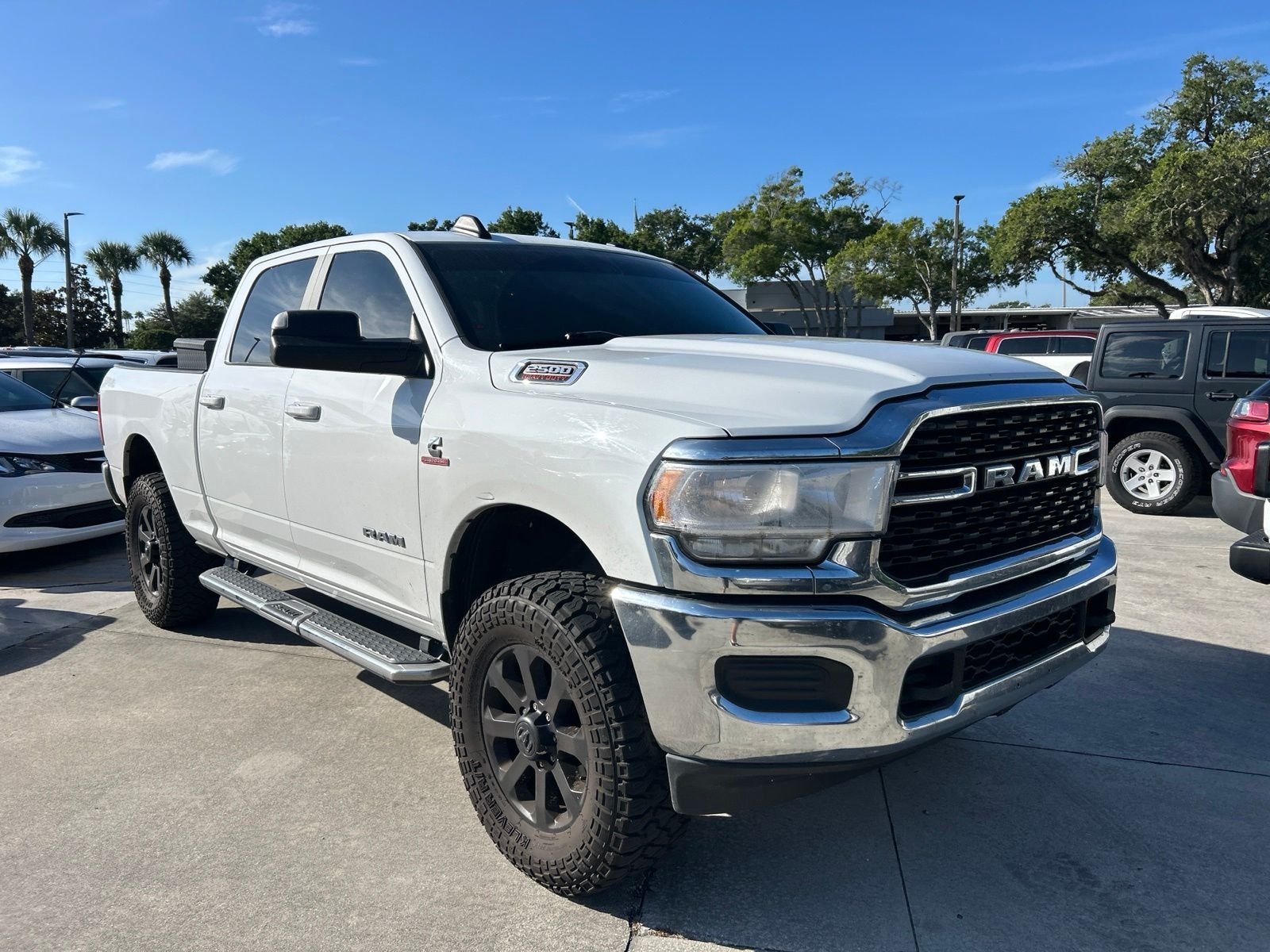 Used 2022 White Ram Big Horn image 22