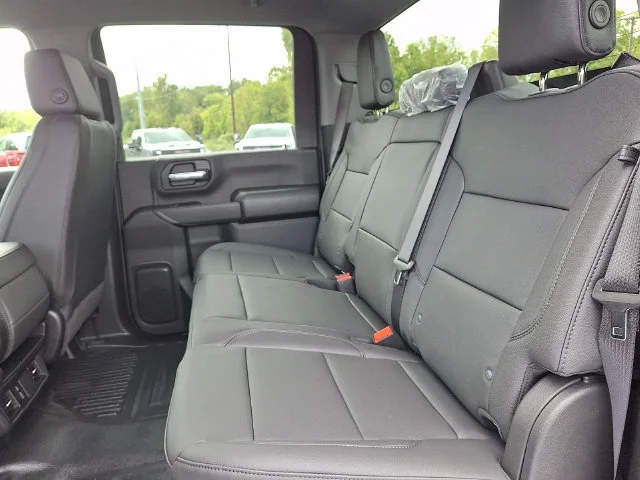 New 2026 Summit White GMC Pro image 9