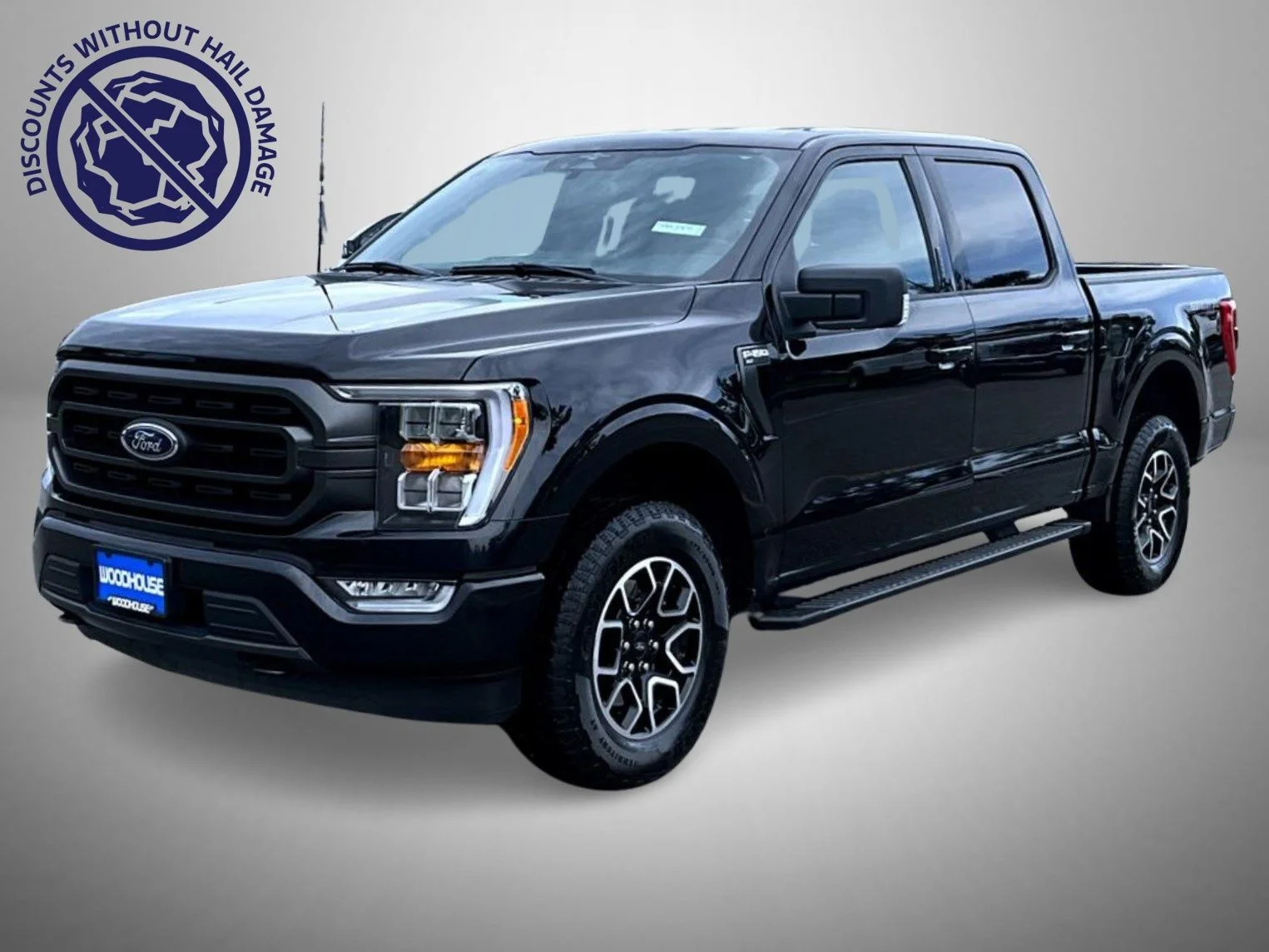 Used 2023 Black Ford XLT image 1