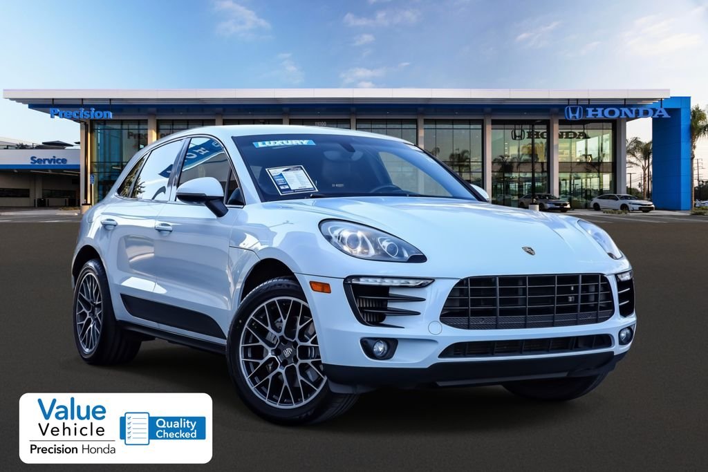 2015 Porsche Macan S
