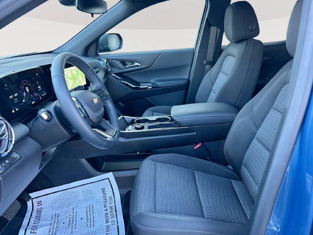 Used 2026 Lakeshore Blue Metallic Chevrolet LT image 22