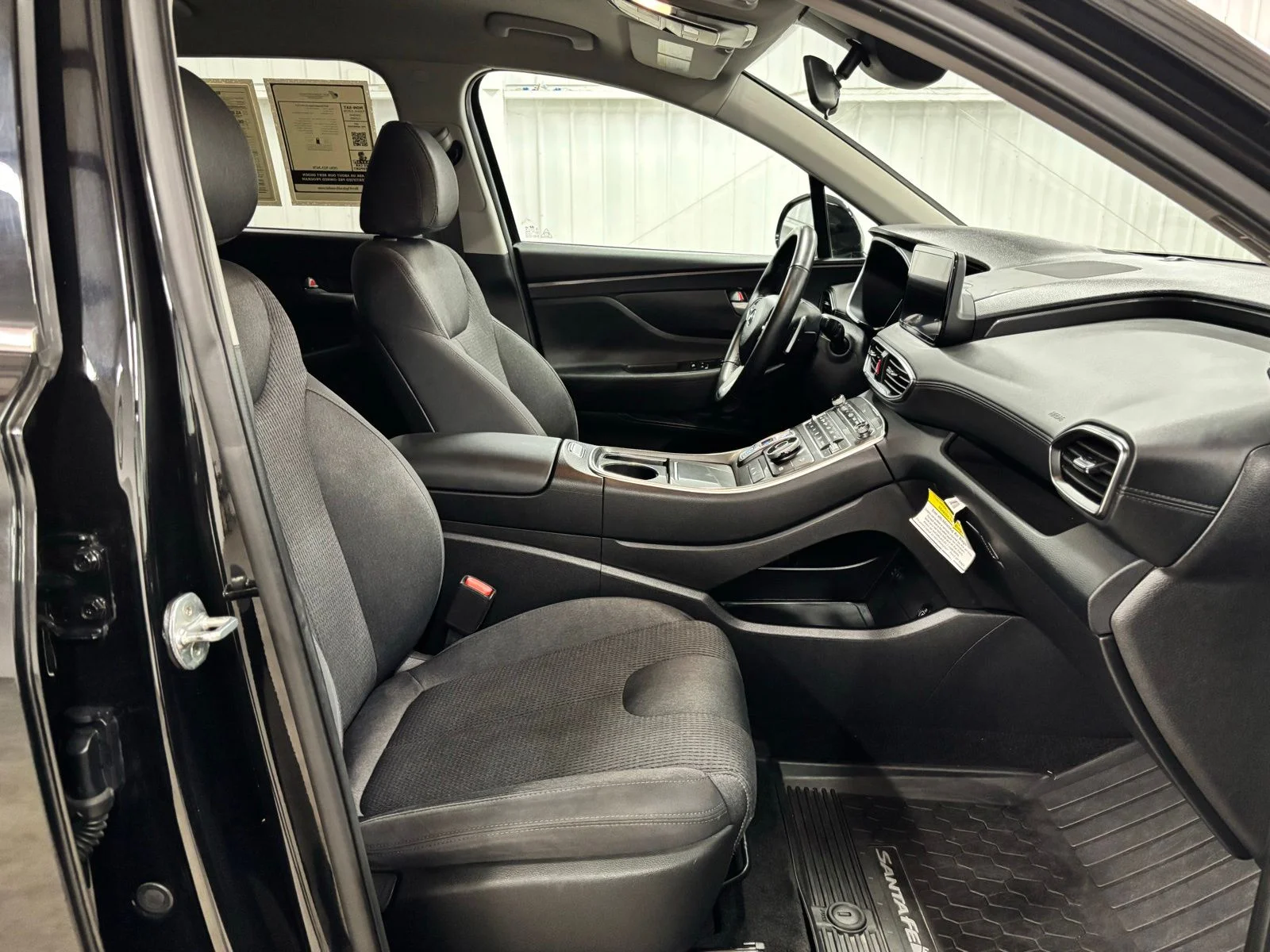 Used 2023 Black Hyundai SEL image 21