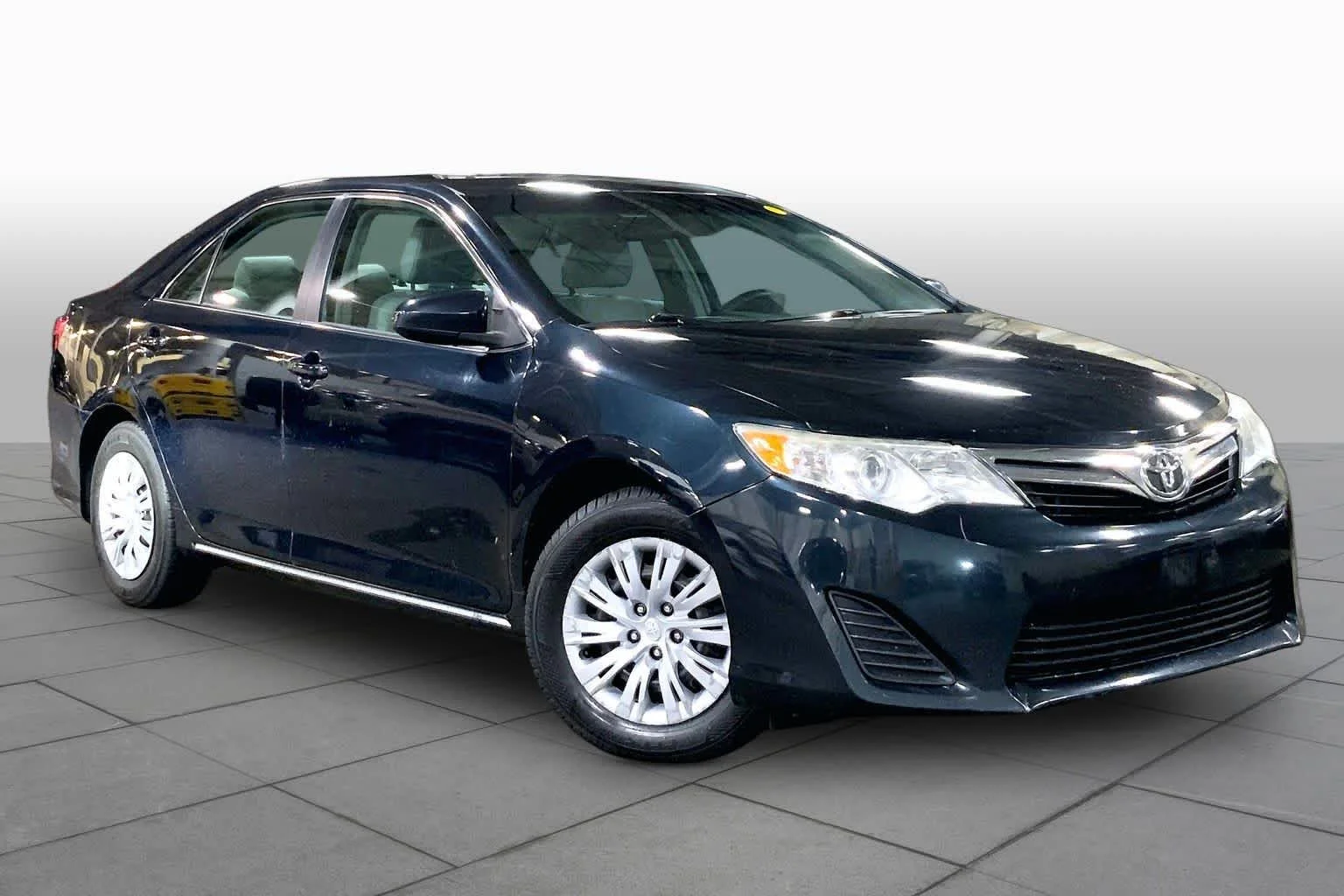 Used 2012 Toyota Camry LE with VIN 4T1BF1FK7CU164649 for sale in Danvers, MA