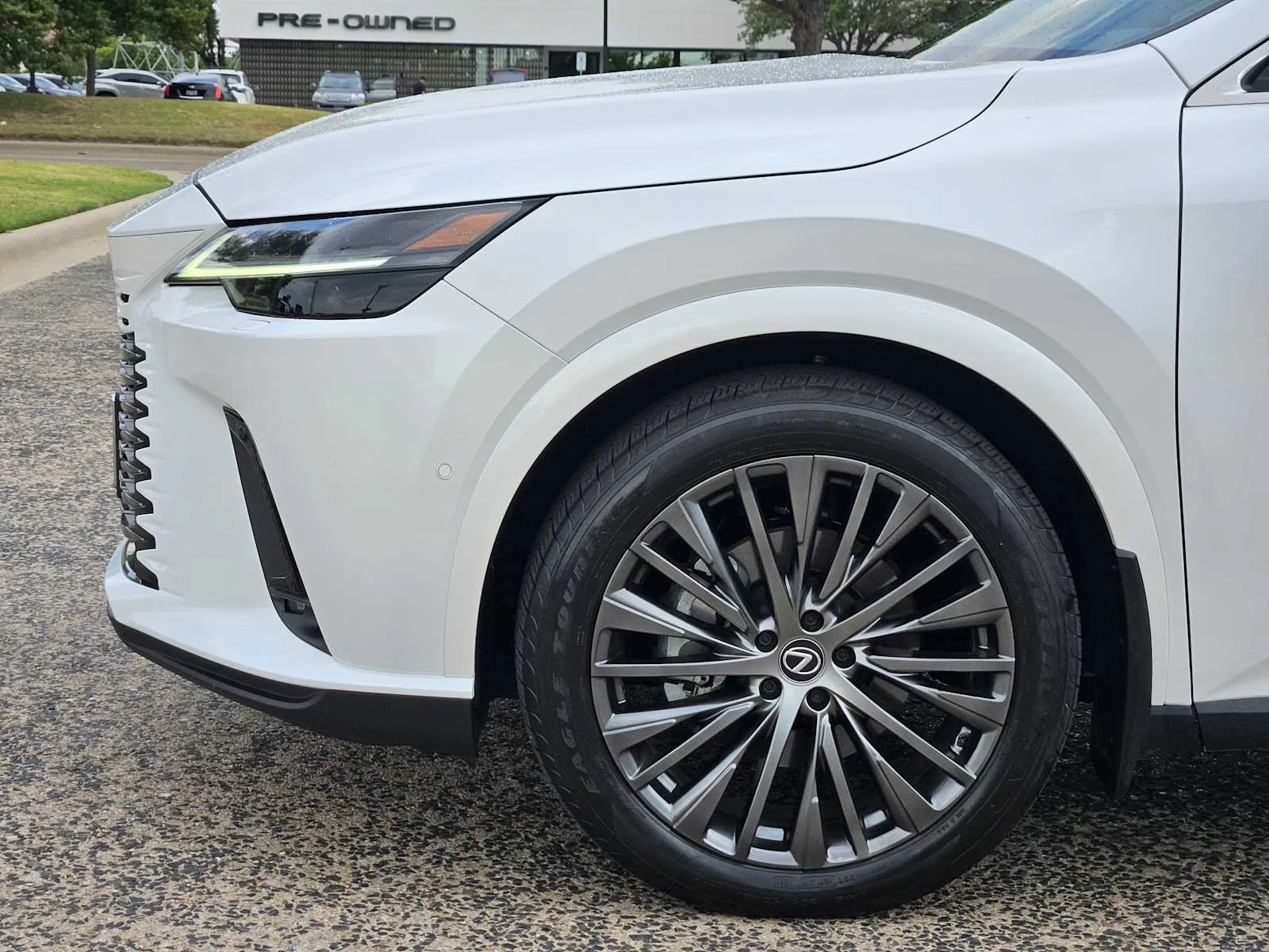 Certified Used 2023 EMINENT WHITE PEARL Lexus Luxury image 5