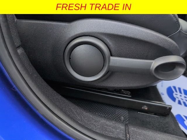 Used 2016 Blue MINI Base image 17