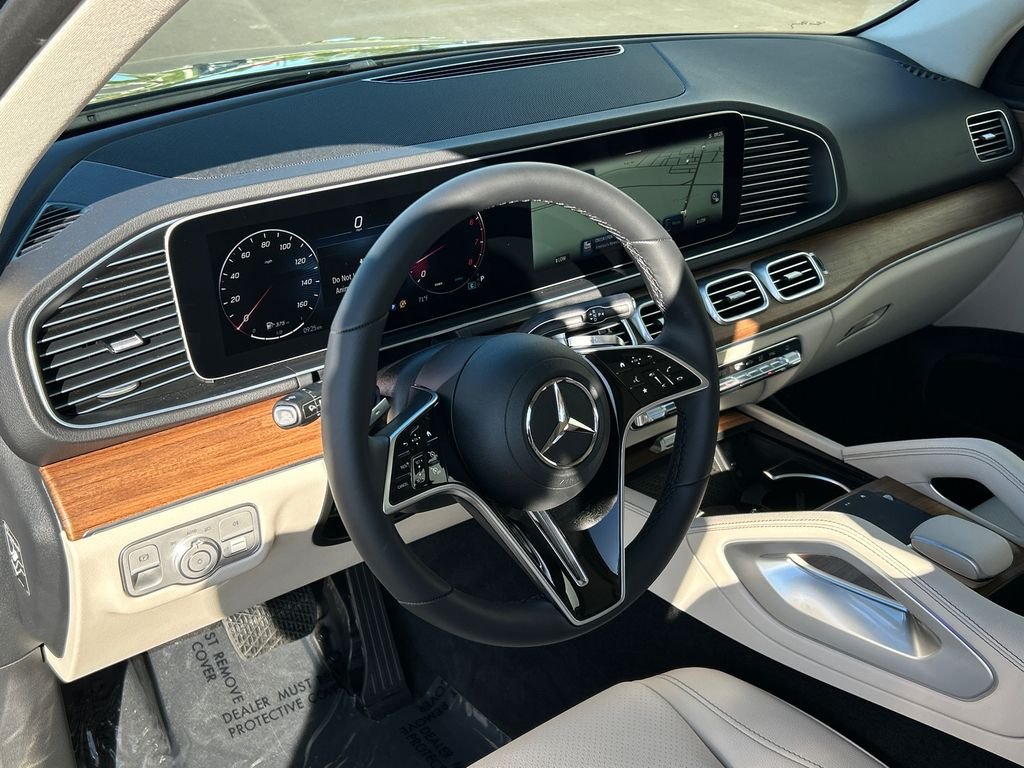 New 2026 Black Mercedes-Benz GLE 450 image 16