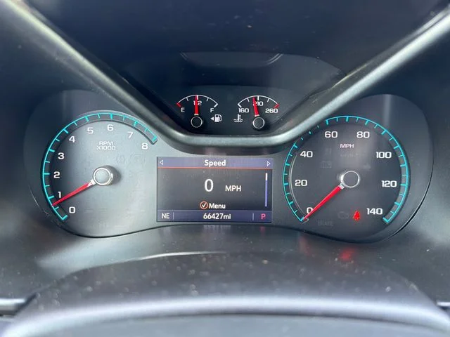 Used 2019 Gray GMC SLT image 11