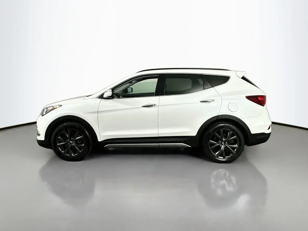 Used 2018 Pearl White Hyundai 2.0T Ultimate image 5