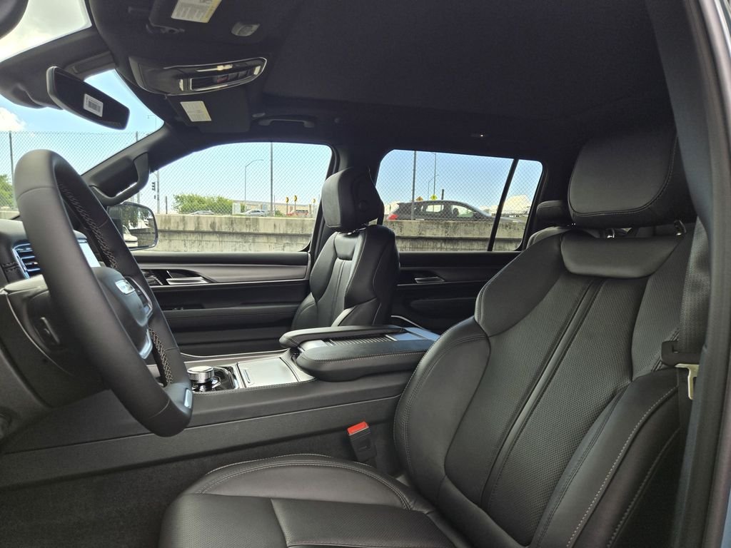 New 2026 Steel Blue Exterior Paint Jeep Limited Altitude image 11