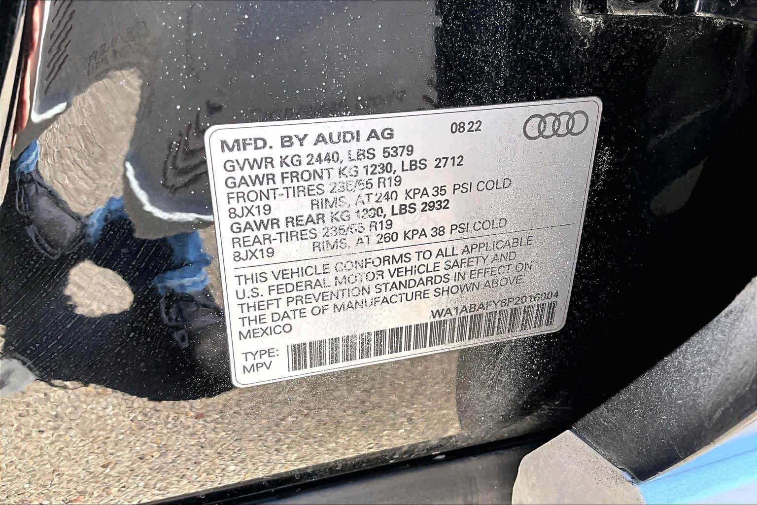 Used 2023 black Audi Premium image 37