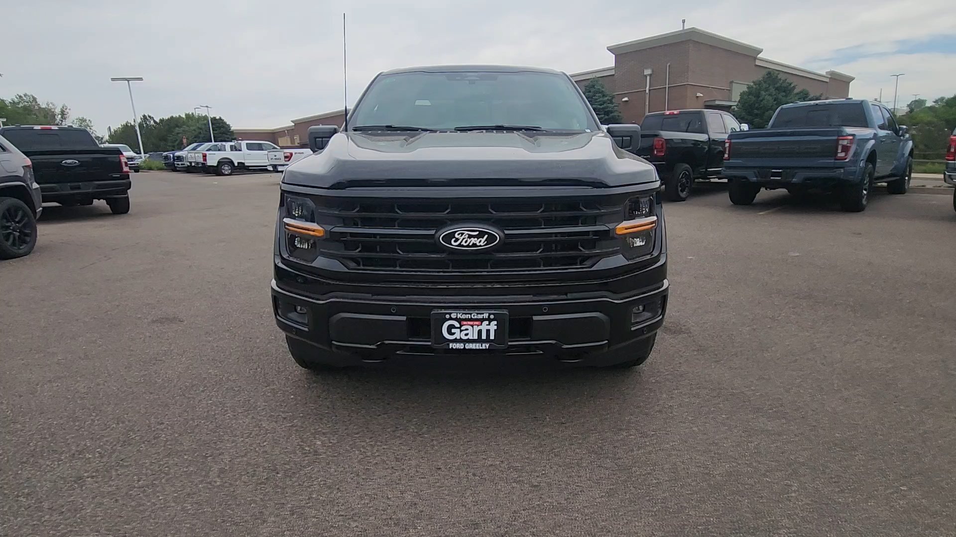 New 2026 Agate Black Metallic Ford XLT image 9