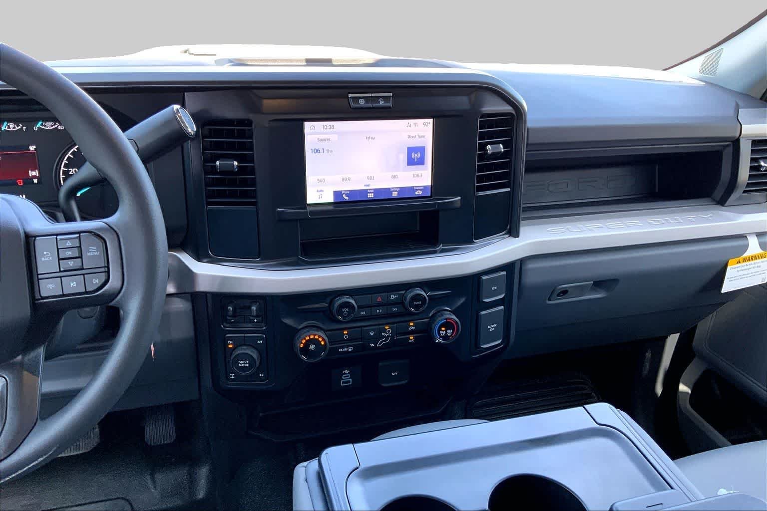 New 2026 Oxford White Ford XL image 13