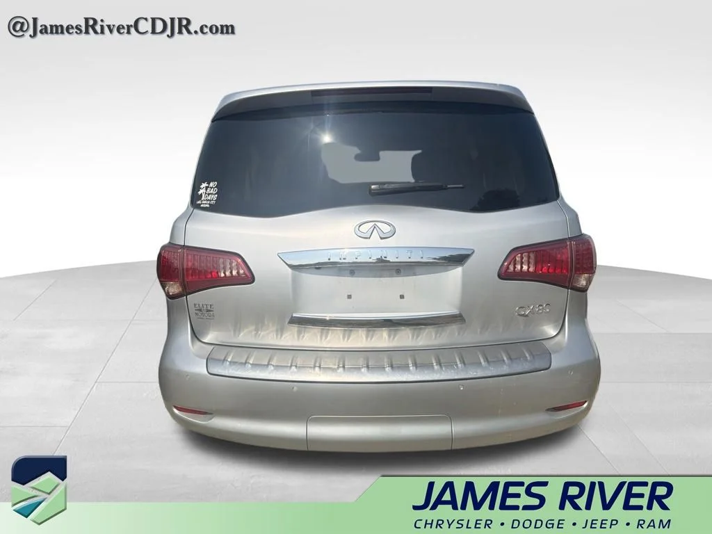 Used 2017 Silver INFINITI Limited image 6