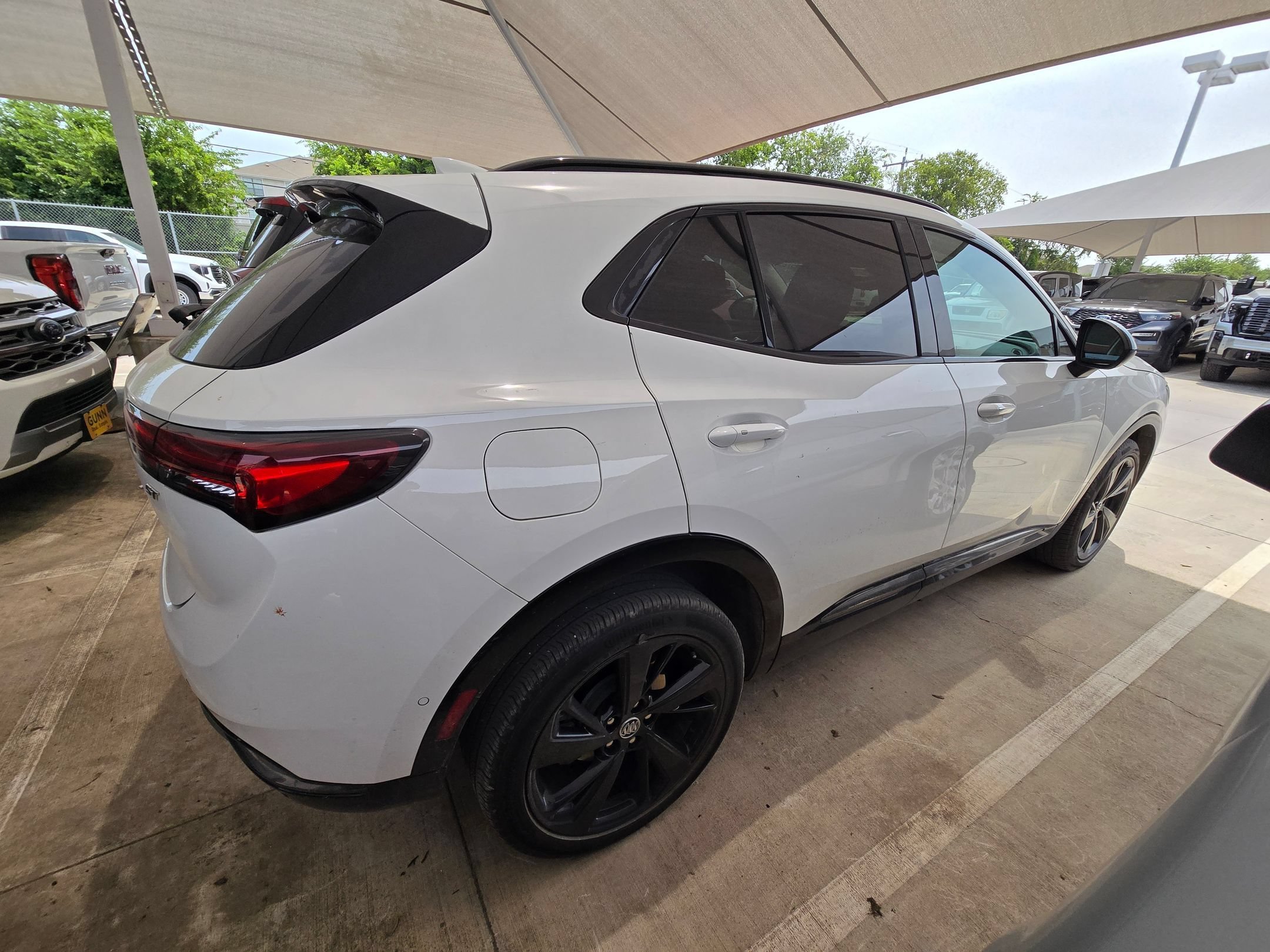 2022 Buick Envision Essence - Photo 9