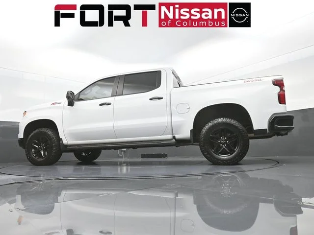 Used 2022 White Chevrolet LT Trail Boss image 34