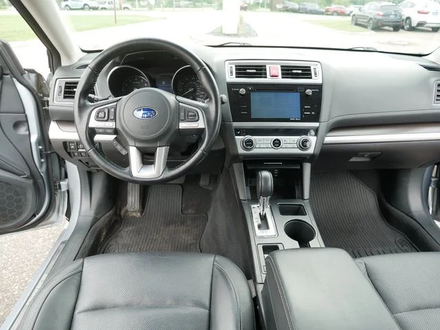 Used 2016 Silver Subaru 2.5i image 20