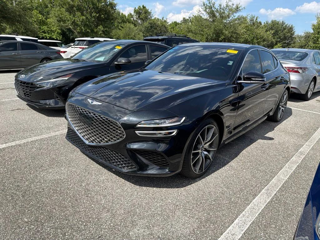 Used 2022 Black Genesis 3.3T image 1