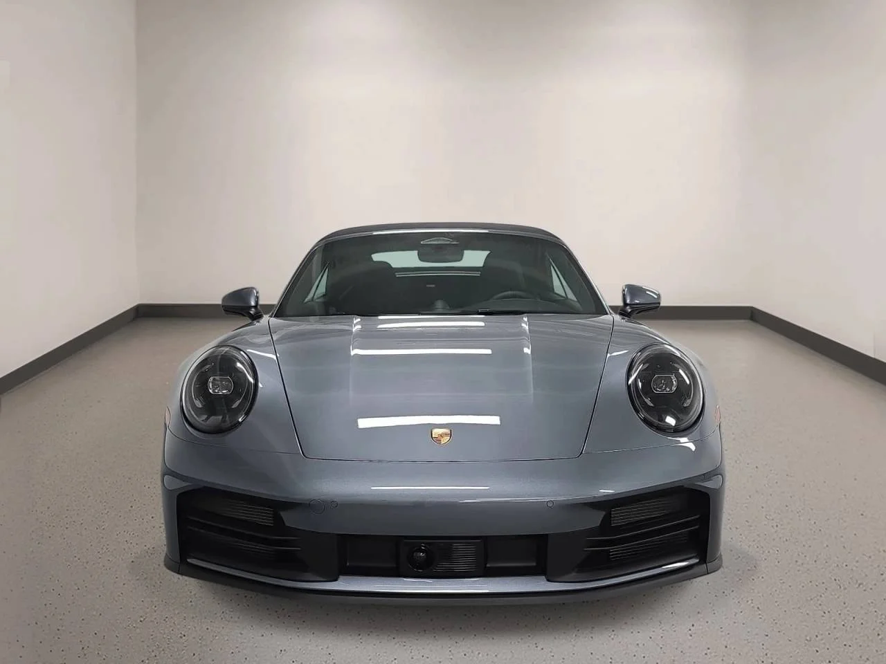 New 2026 Vanadium Grey Metallic Porsche Carrera Cabriolet image 9