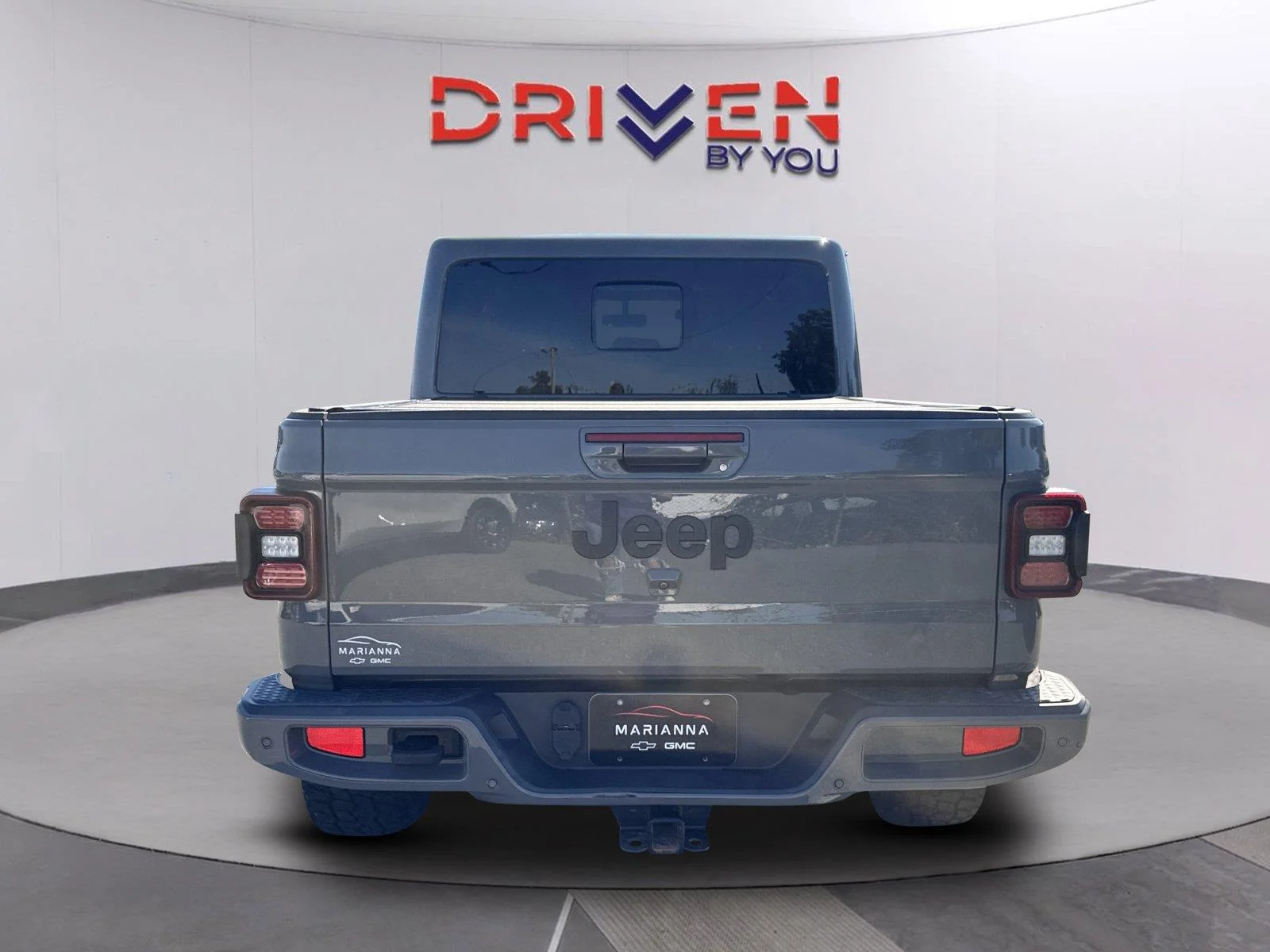 Used 2023 Sting-Gray Clearcoat Jeep High Altitude image 4