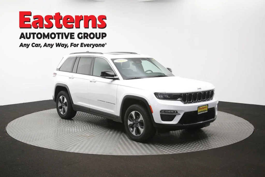 Used 2024 White Jeep 4xe image 53