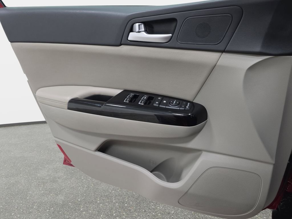 2021 Kia Sportage EX - Photo 25