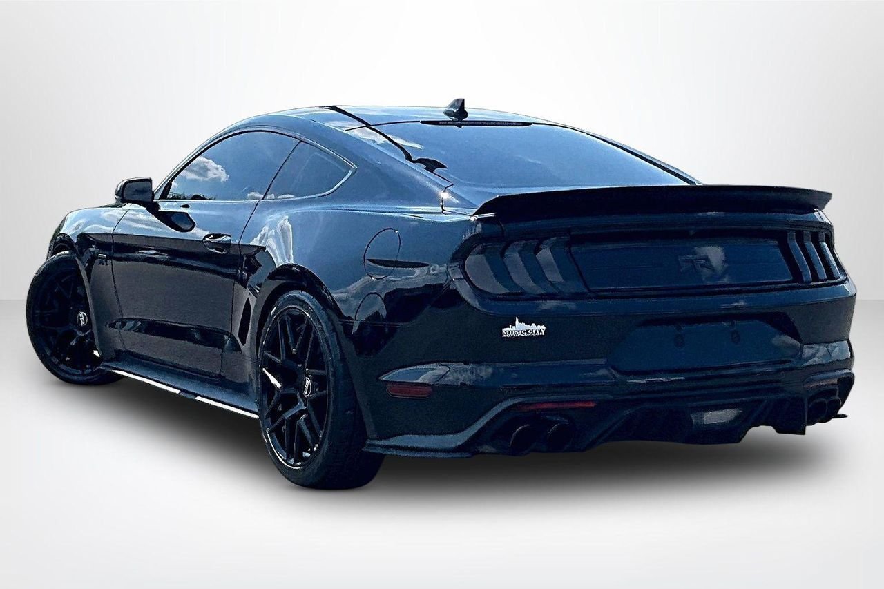 Used 2022 Shadow Black Ford GT Premium Fastback image 5