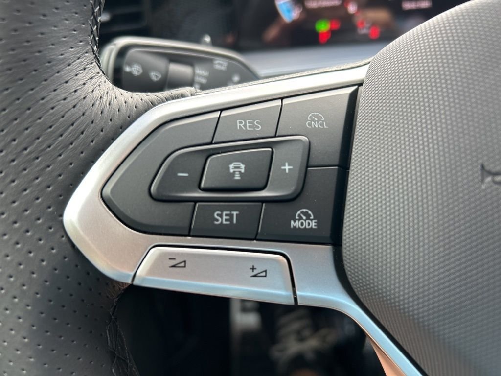 New 2026 Black Volkswagen 2.0T SE R-Line Black image 27