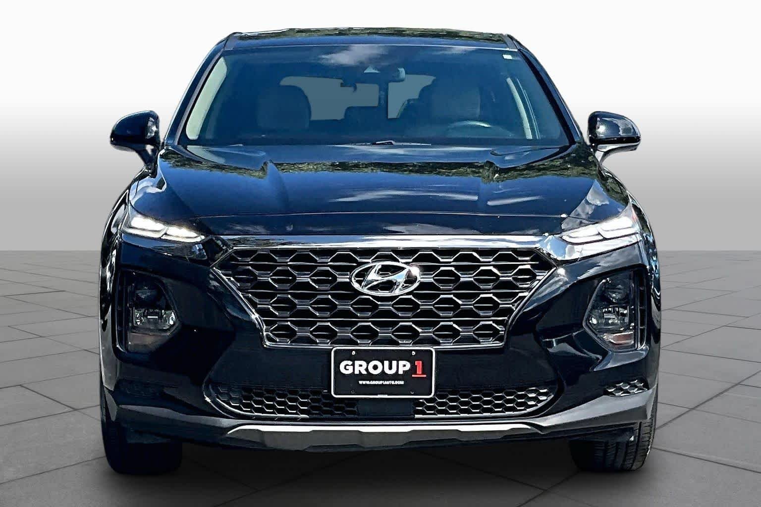 Used 2019 Twilight Black Hyundai SE image 4