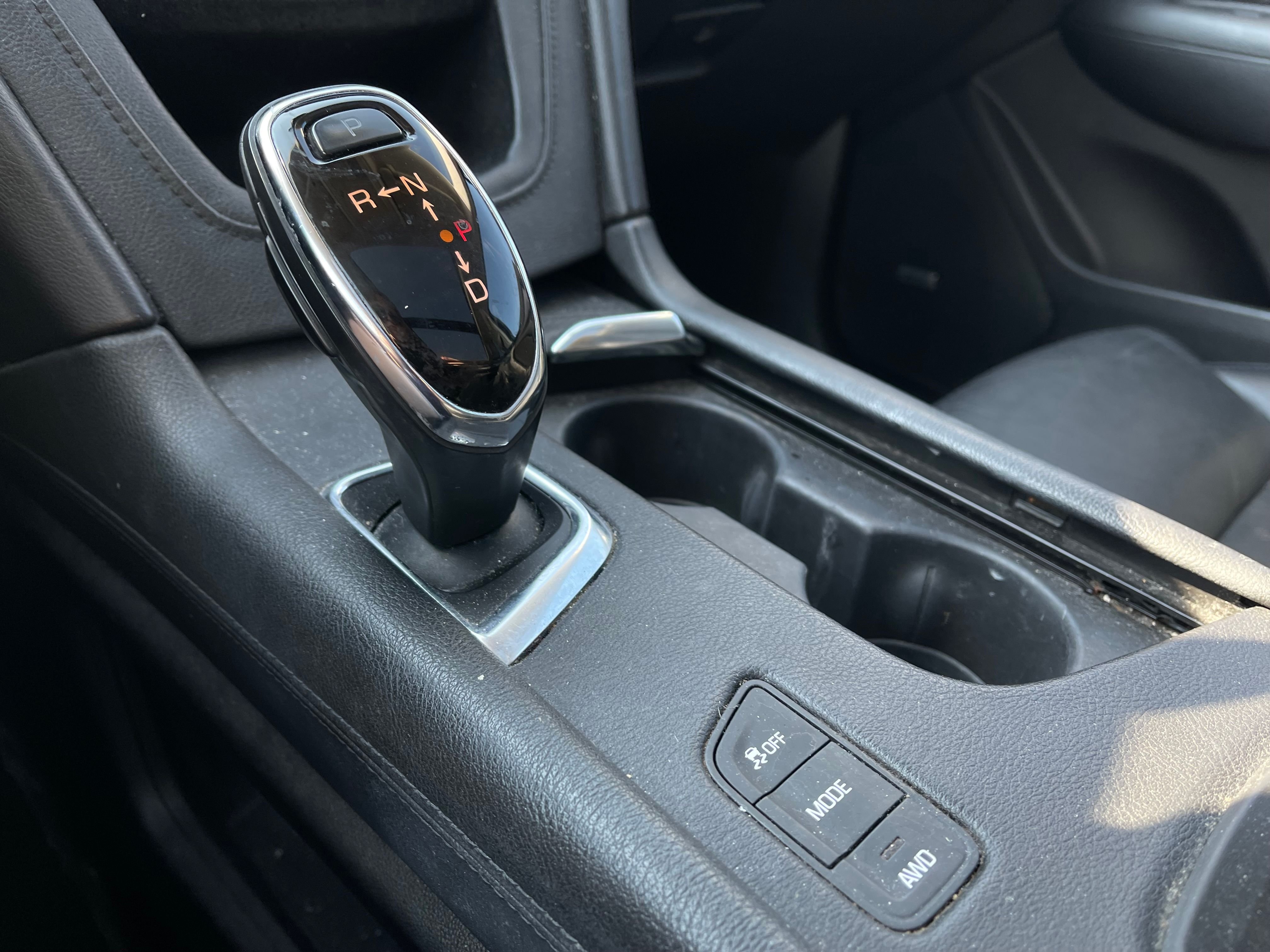 Used 2017 Stellar Black Metallic Cadillac Luxury image 16