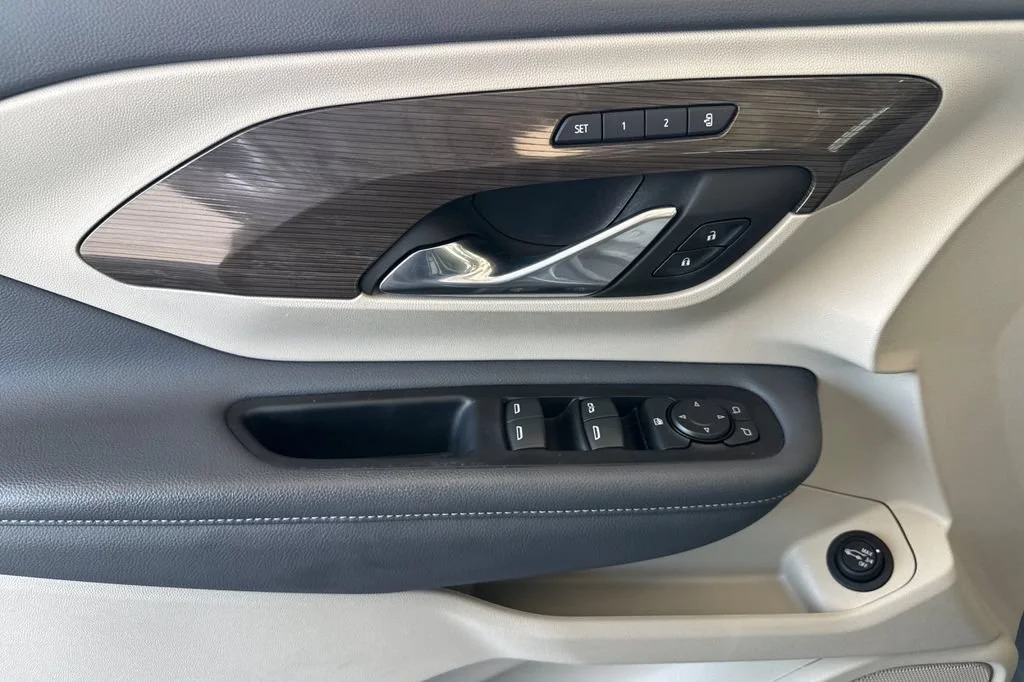 2023 GMC Terrain Denali - Photo 11