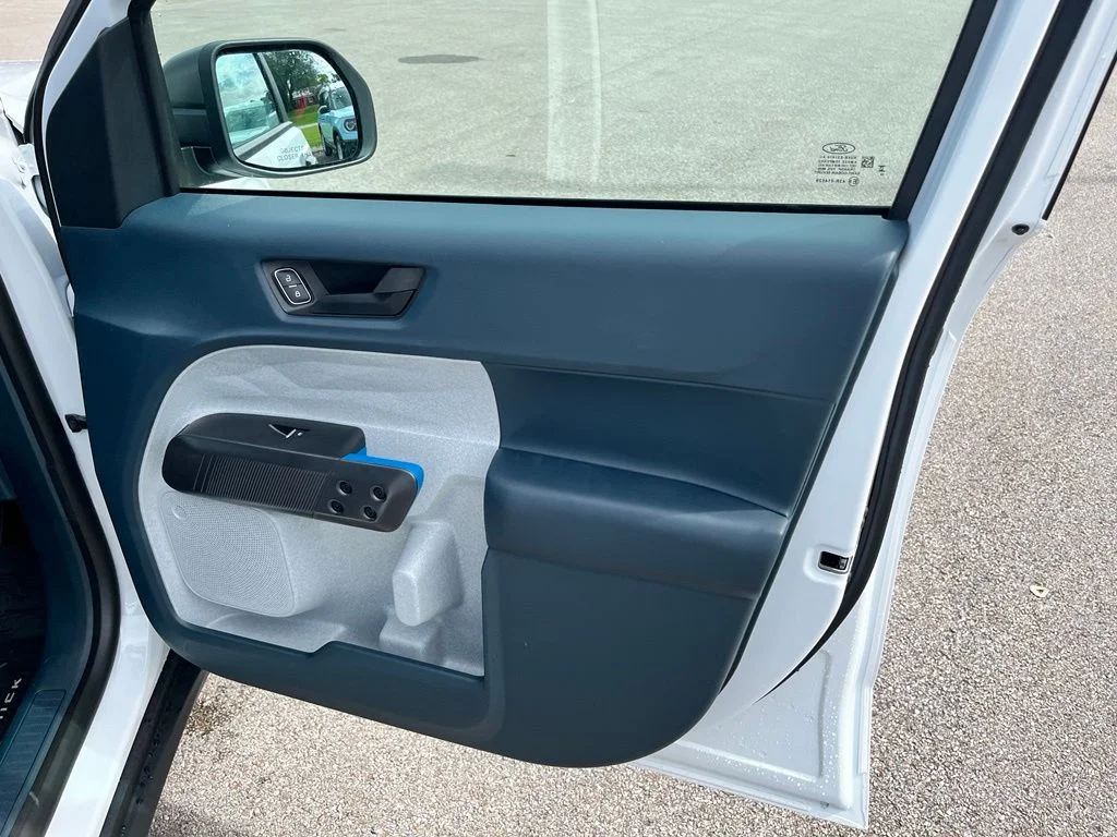 New 2026 White Ford XLT image 10