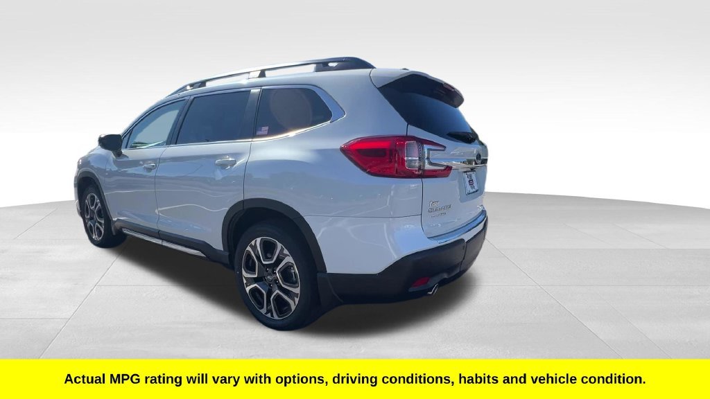 Used 2026 Crystal White Pearl Subaru Limited image 11